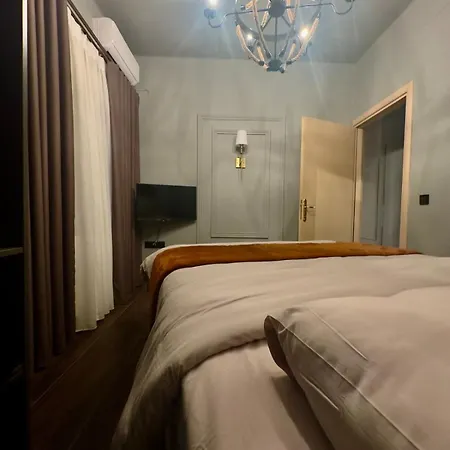 Individualliving 4 Excellent Location! ! ! Апартаменти